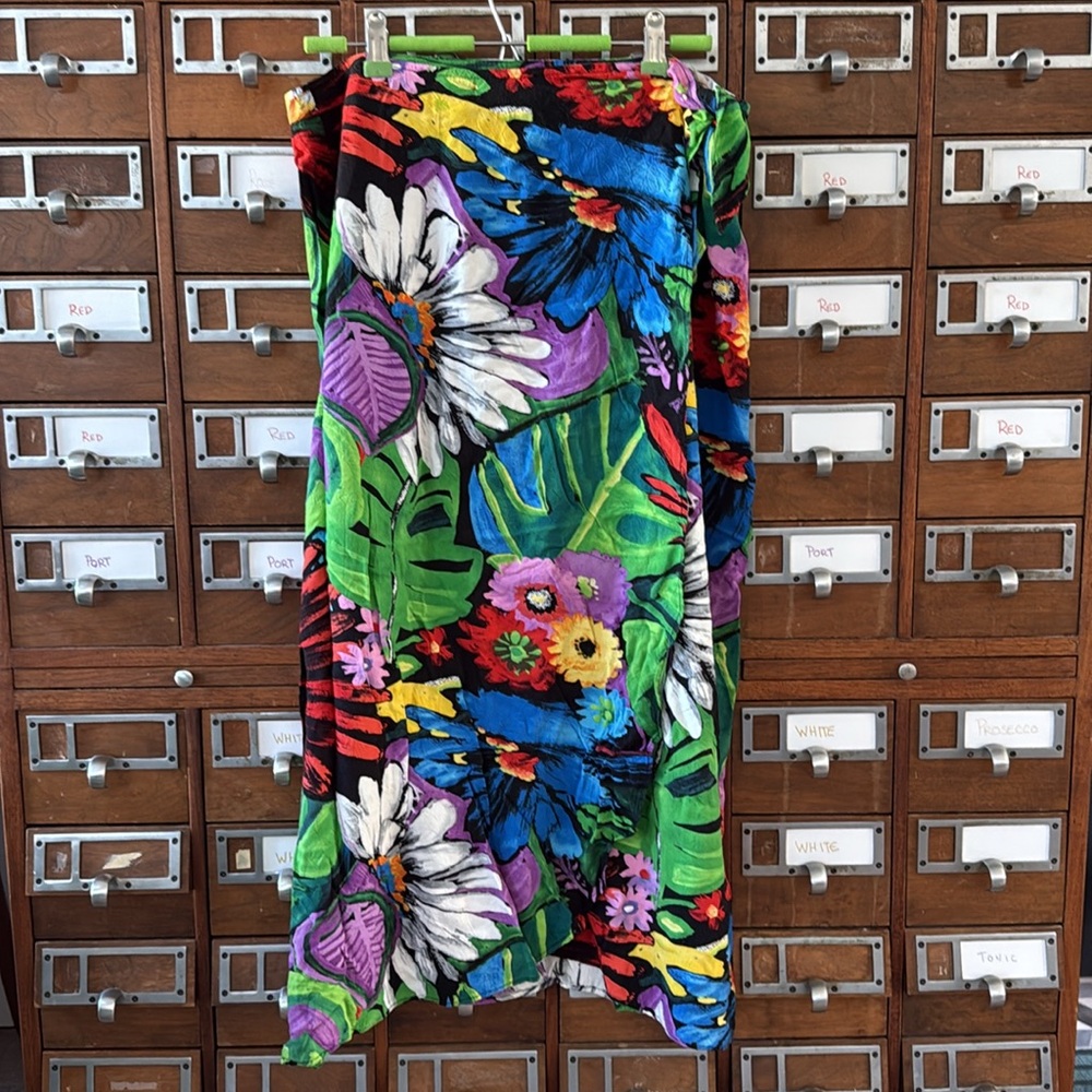Jams World Floral Wrap Skirt Size Large